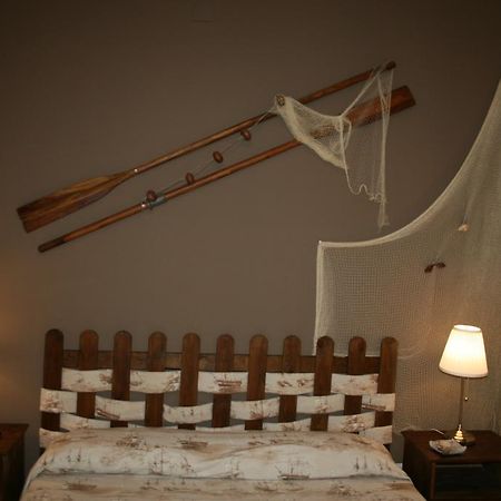 B&B Tifeo Виллафранка-Тиррена Экстерьер фото