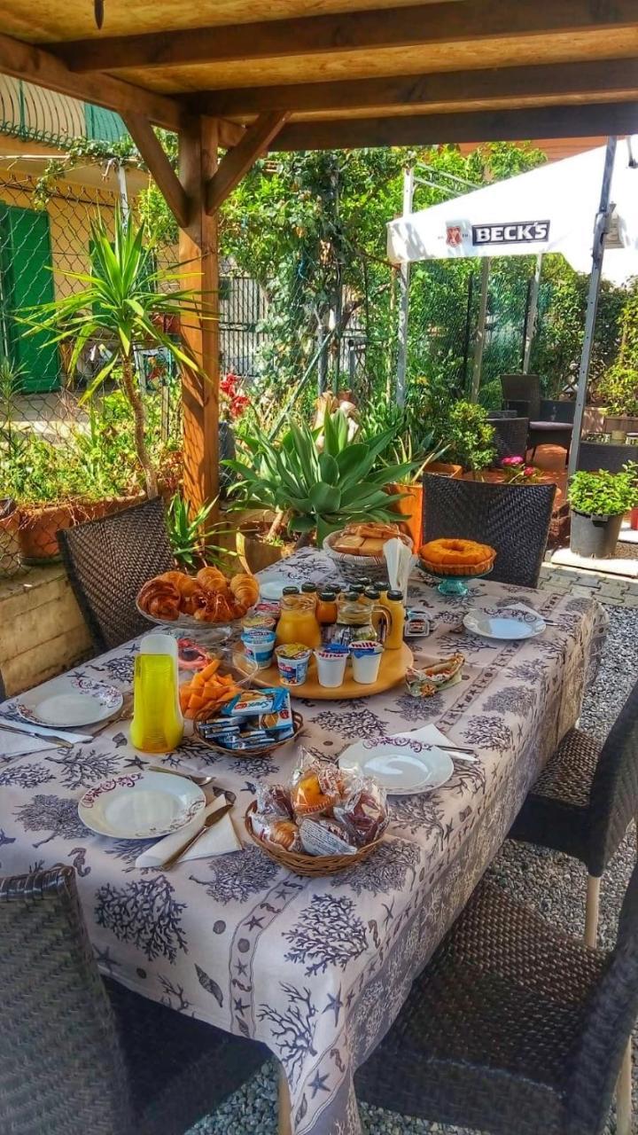 B&B Tifeo Виллафранка-Тиррена Экстерьер фото
