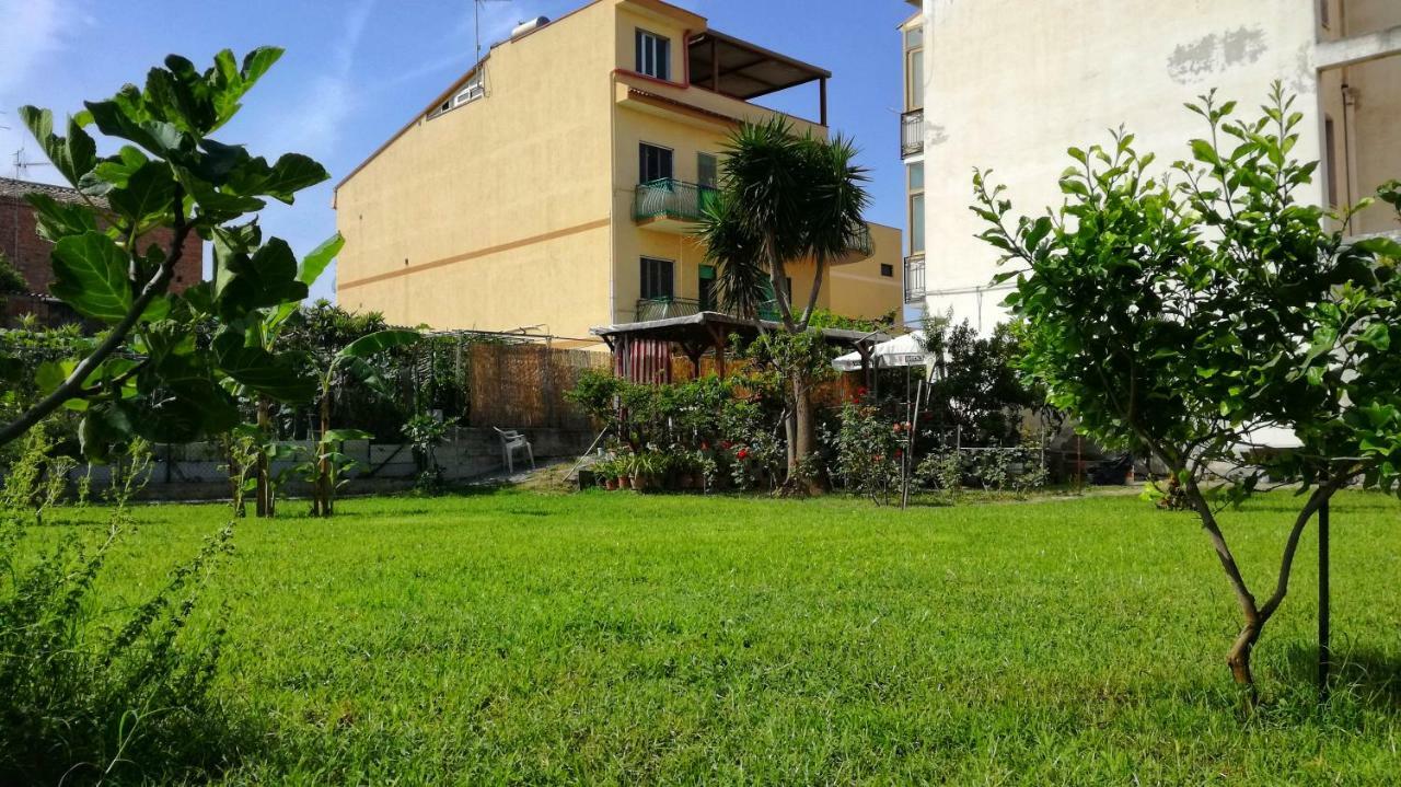 B&B Tifeo Виллафранка-Тиррена Экстерьер фото